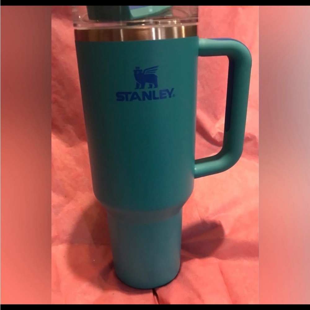 Stanley Aquamarine Tumbler